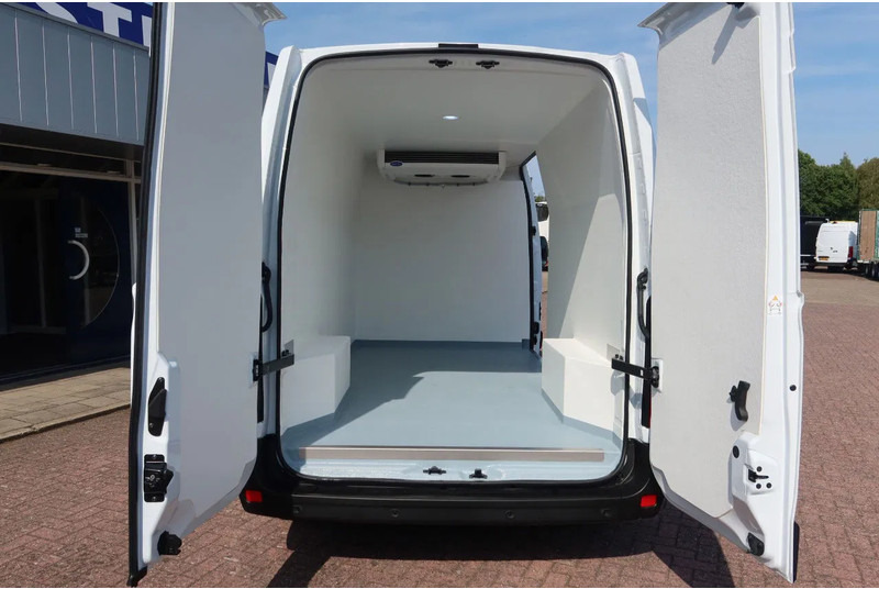 Renault Master Koel/Vries/Verwarmen Met nachtaansluiting 220 Volt Carrier Xarios 350 BPM vrij - Фургон-рефрижератор: фото 4 Renault Master Koel/Vries/Verwarmen Met nachtaansluiting 220 Volt Carrier Xarios 350 BPM vrij - Фургон-рефрижератор: фото 4