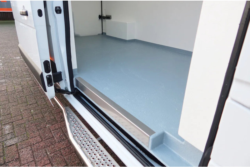 Renault Master L3/H2 Koel/Vries/Verwarmen BPM VRIJ. Red Edition - Фургон-рефрижератор: фото 3 Renault Master L3/H2 Koel/Vries/Verwarmen BPM VRIJ. Red Edition - Фургон-рефрижератор: фото 3