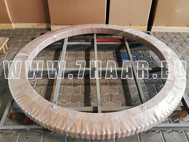 Krupp Grove 3056048 for Krupp KMK4070, GMK4075, GMK4080-1 mobile crane - Поворотное кольцо для Мобильных кранов: фото 1 Krupp Grove 3056048 for Krupp KMK4070, GMK4075, GMK4080-1 mobile crane - Поворотное кольцо для Мобильных кранов: фото 1