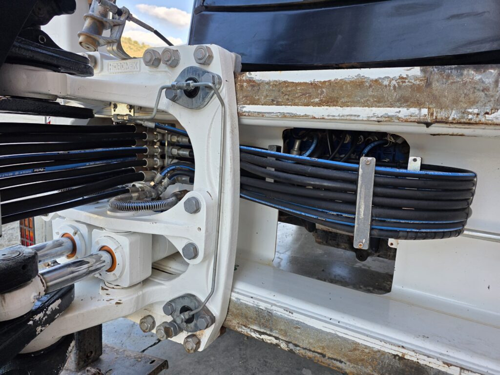 HIDROMEK HMK 102 B - Экскаватор-погрузчик: фото 4 HIDROMEK HMK 102 B - Экскаватор-погрузчик: фото 4