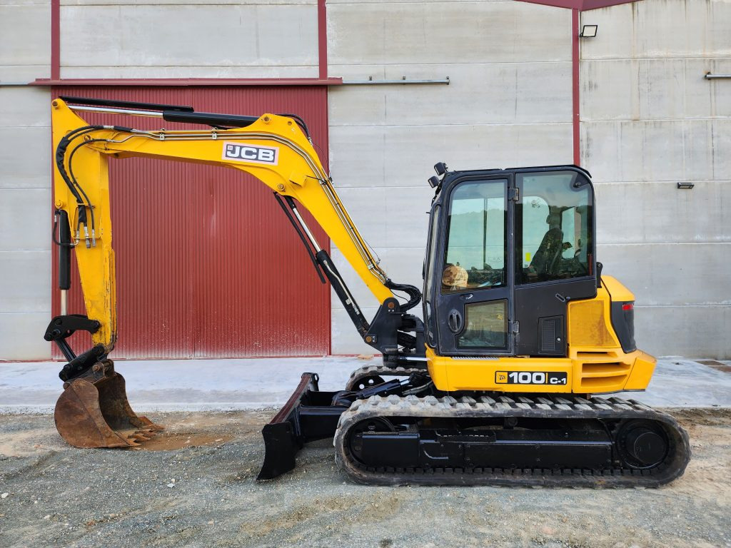 JCB 100C-1 - Мини-экскаватор: фото 1 JCB 100C-1 - Мини-экскаватор: фото 1