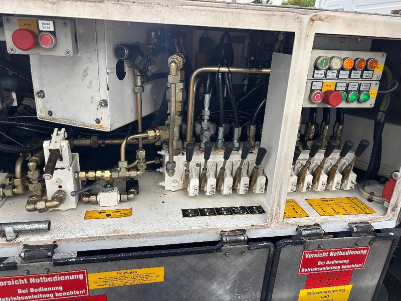 Грузовик с подъемником Palfinger TKA 30 KS LKW Arbeitsbühne 30m auf MAN: фото 11 Грузовик с подъемником Palfinger TKA 30 KS LKW Arbeitsbühne 30m auf MAN: фото 11