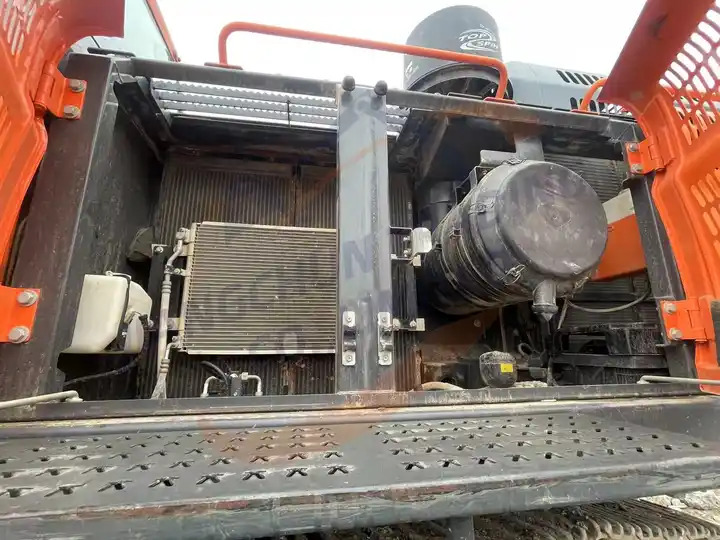 52 ton large mining used doosan dx520lc excavator 520 hydraulic crawler escavadeira dx520 - Экскаватор: фото 4 52 ton large mining used doosan dx520lc excavator 520 hydraulic crawler escavadeira dx520 - Экскаватор: фото 4