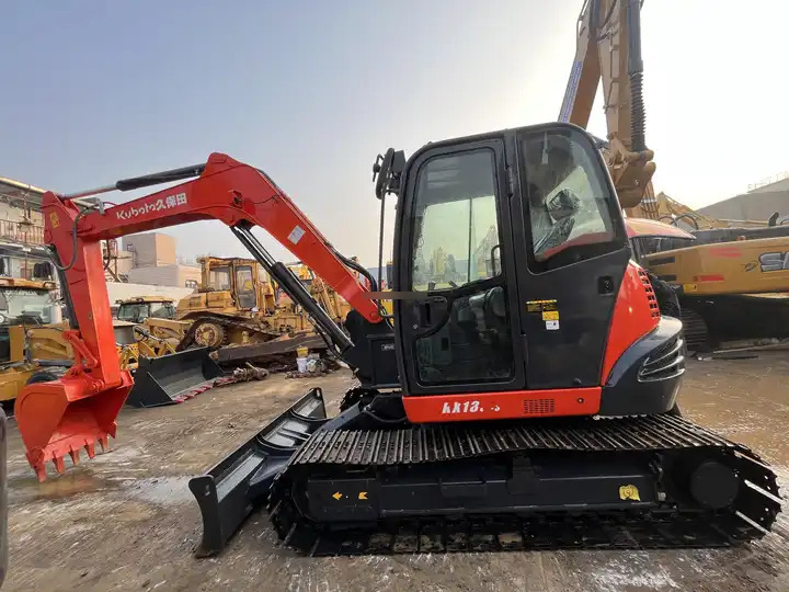 8 tons Used Excavator KUBOTA KX183-3 in good condition for sale - Гусеничный экскаватор: фото 5 8 tons Used Excavator KUBOTA KX183-3 in good condition for sale - Гусеничный экскаватор: фото 5