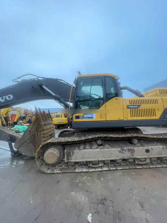 90% new and low hours 48 ton VOLVO EC480D used excavator for sale cheap hot sale Used VOLVO EC480D second hand excavator - Гусеничный экскаватор: фото 3 90% new and low hours 48 ton VOLVO EC480D used excavator for sale cheap hot sale Used VOLVO EC480D second hand excavator - Гусеничный экскаватор: фото 3
