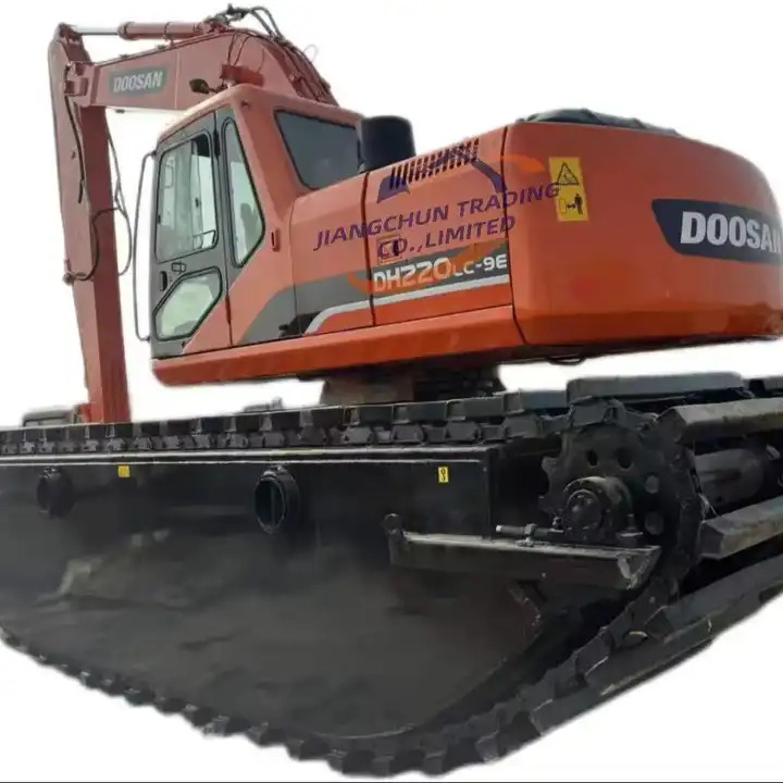 Amphibious Excavators with Pontoon 21ton with Cheap Price Ekskavator Amfibi dengan Pontoon 21ton dengan Harga Murah - Экскаватор: фото 1 Amphibious Excavators with Pontoon 21ton with Cheap Price Ekskavator Amfibi dengan Pontoon 21ton dengan Harga Murah - Экскаватор: фото 1