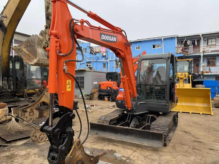 Гусеничный экскаватор Awesome Performance Korea Imported Small Scale Used Doosan Dx60 Excavator in Shanghai: фото 6