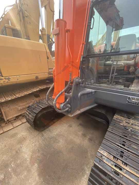 Awesome Performance good price Korea Imported Small Scale Used Doosan Dx60 Excavator - Гусеничный экскаватор: фото 4 Awesome Performance good price Korea Imported Small Scale Used Doosan Dx60 Excavator - Гусеничный экскаватор: фото 4