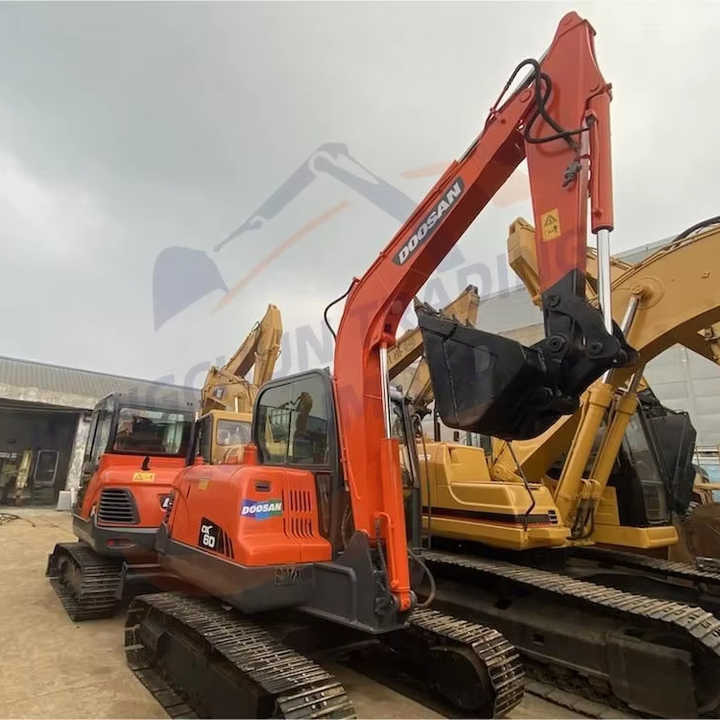 Awesome Performance good price Korea Imported Small Scale Used Doosan Dx60 Excavator - Гусеничный экскаватор: фото 1 Awesome Performance good price Korea Imported Small Scale Used Doosan Dx60 Excavator - Гусеничный экскаватор: фото 1