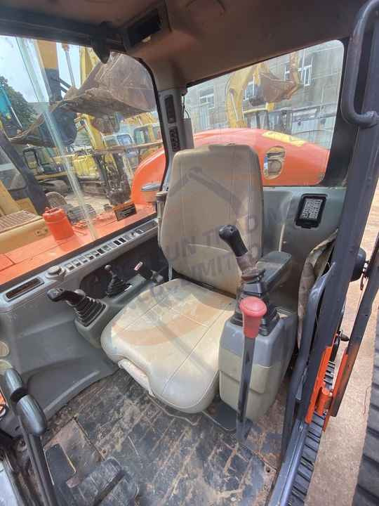 Awesome Performance good price Korea Imported Small Scale Used Doosan Dx60 Excavator - Гусеничный экскаватор: фото 3 Awesome Performance good price Korea Imported Small Scale Used Doosan Dx60 Excavator - Гусеничный экскаватор: фото 3