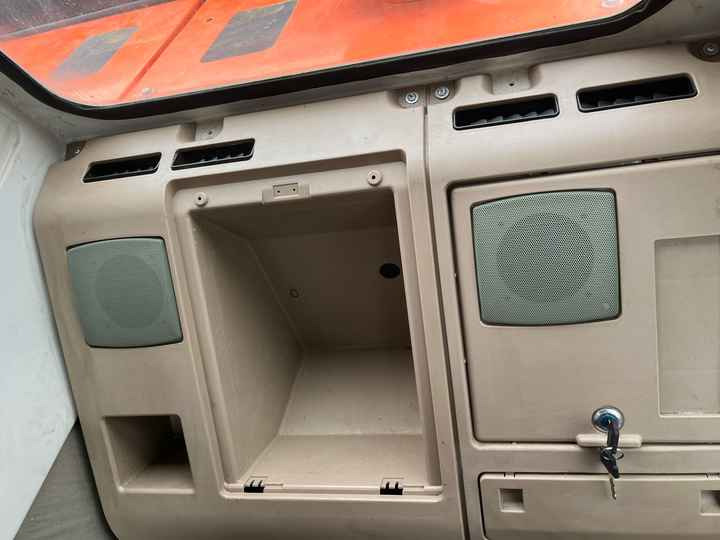 Экскаватор Best Selling DOOSAN excavator machine construction used machinery equipment dx225 DX60 DX70 DH60  DH220 used excavators in stock: фото 6 Экскаватор Best Selling DOOSAN excavator machine construction used machinery equipment dx225 DX60 DX70 DH60  DH220 used excavators in stock: фото 6