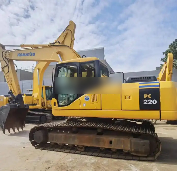 Good Condition Komatsu Used PC220-7 Hydraulic Crawler Excavator Suitable For Construction/ Agriculture Digging - Гусеничный экскаватор: фото 1 Good Condition Komatsu Used PC220-7 Hydraulic Crawler Excavator Suitable For Construction/ Agriculture Digging - Гусеничный экскаватор: фото 1