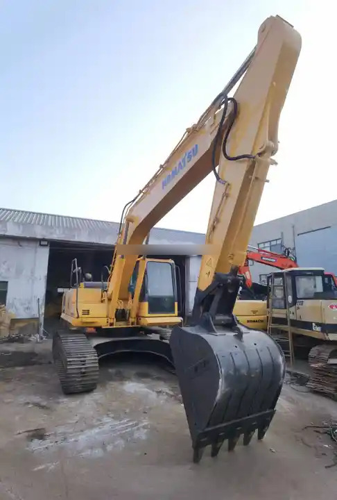 High quality Japan original Used excavator Komatsu PC 200 Used Komatsu PC200 Excavator PC 220-8 220- 8 good condition on sale - Гусеничный экскаватор: фото 5 High quality Japan original Used excavator Komatsu PC 200 Used Komatsu PC200 Excavator PC 220-8 220- 8 good condition on sale - Гусеничный экскаватор: фото 5