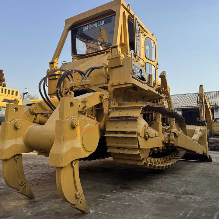 Original Japan Imported Caterpillar D7R Bulldozer Japan Original Cat D7G D7R D9n D8r Used Bulldozers - Бульдозер: фото 1 Original Japan Imported Caterpillar D7R Bulldozer Japan Original Cat D7G D7R D9n D8r Used Bulldozers - Бульдозер: фото 1