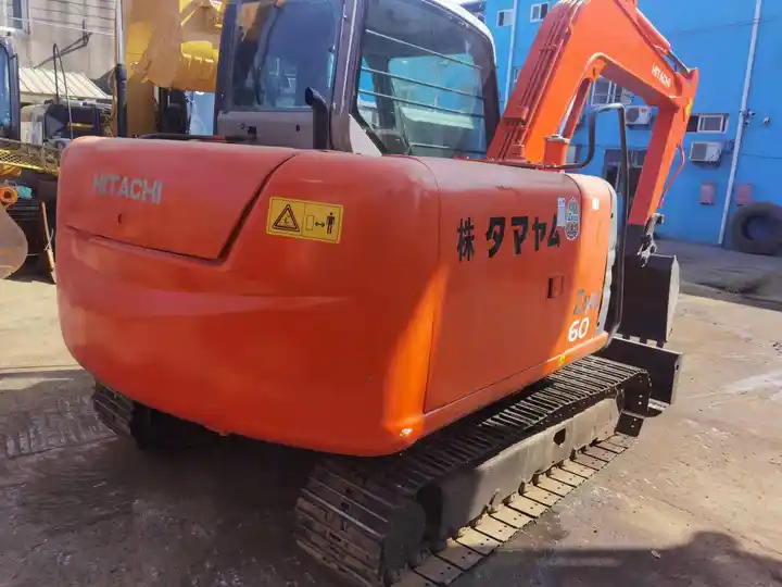Original Used Excavator Made In Japan Tata Hitachi Zx60 Heavy Equipment 6 Tons 90% New - Гусеничный экскаватор: фото 2 Original Used Excavator Made In Japan Tata Hitachi Zx60 Heavy Equipment 6 Tons 90% New - Гусеничный экскаватор: фото 2