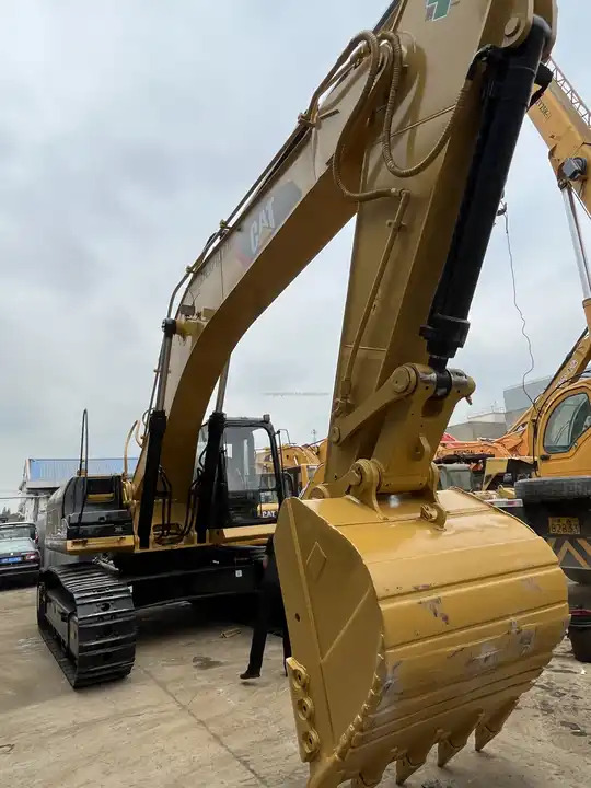 Original low price Used CAT 320GC excavator 20 ton used excavator Caterpillar 320GC 320D 320C CAT 308 336D 330D 320CL in stock - Гусеничный экскаватор: фото 2 Original low price Used CAT 320GC excavator 20 ton used excavator Caterpillar 320GC 320D 320C CAT 308 336D 330D 320CL in stock - Гусеничный экскаватор: фото 2