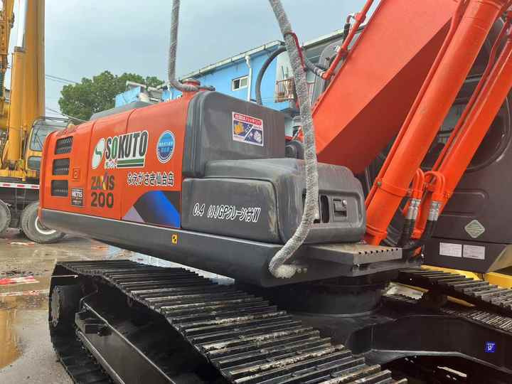 RuiLan Construction Digger Micro Crawler Excavator Used Hitachi ZX200 Crawler Excavator Hot Sale In Stock, Hitachi Excavators - Гусеничный экскаватор: фото 4 RuiLan Construction Digger Micro Crawler Excavator Used Hitachi ZX200 Crawler Excavator Hot Sale In Stock, Hitachi Excavators - Гусеничный экскаватор: фото 4
