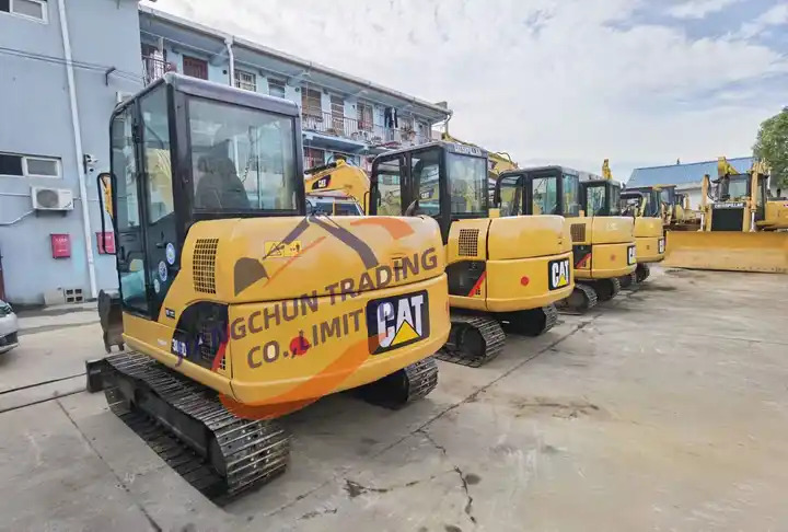Used Caterpillar CAT 306D Excavator / Cat excavator 305 306 307 308 mini caterpillar excavator for sale - Экскаватор: фото 3 Used Caterpillar CAT 306D Excavator / Cat excavator 305 306 307 308 mini caterpillar excavator for sale - Экскаватор: фото 3