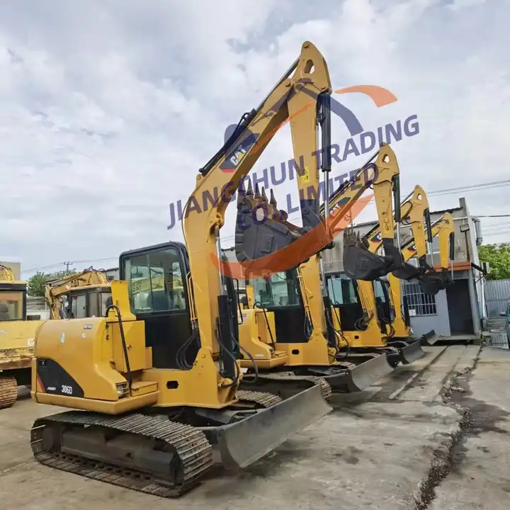 Used Caterpillar CAT 306D Excavator / Cat excavator 305 306 307 308 mini caterpillar excavator for sale - Экскаватор: фото 1 Used Caterpillar CAT 306D Excavator / Cat excavator 305 306 307 308 mini caterpillar excavator for sale - Экскаватор: фото 1