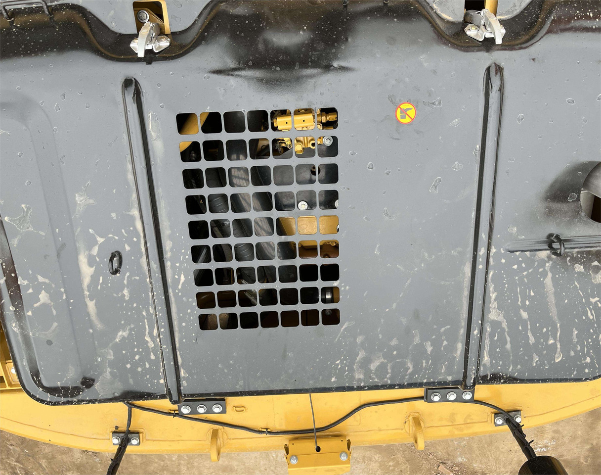 Used excavators cat 320d cat 20 ton excavator with excellent condition for sale - Экскаватор: фото 5 Used excavators cat 320d cat 20 ton excavator with excellent condition for sale - Экскаватор: фото 5