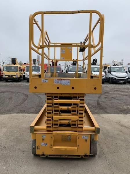 Haulotte Compact 14 - 14 m, electric - Ножничный подъемник: фото 3 Haulotte Compact 14 - 14 m, electric - Ножничный подъемник: фото 3