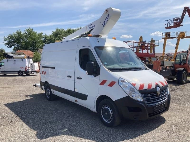 Renault Master France Elevateur 121FT - 12,5 m - 120kg - Грузовик с подъемником: фото 1 Renault Master France Elevateur 121FT - 12,5 m - 120kg - Грузовик с подъемником: фото 1