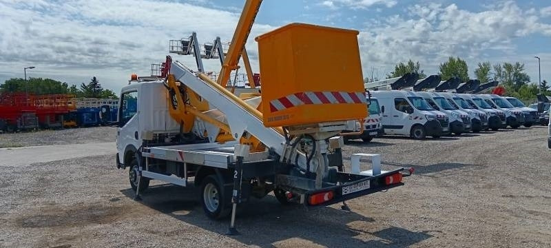 Грузовик с подъемником Renault Maxity Multitel MX200 - 20 m: фото 7