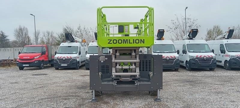 Zoomlion ZS1323RT - 15m, 4x4, diesel - Ножничный подъемник: фото 3 Zoomlion ZS1323RT - 15m, 4x4, diesel - Ножничный подъемник: фото 3