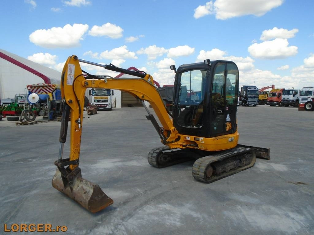 JCB 8030 ZTS - Мини-экскаватор: фото 1 JCB 8030 ZTS - Мини-экскаватор: фото 1