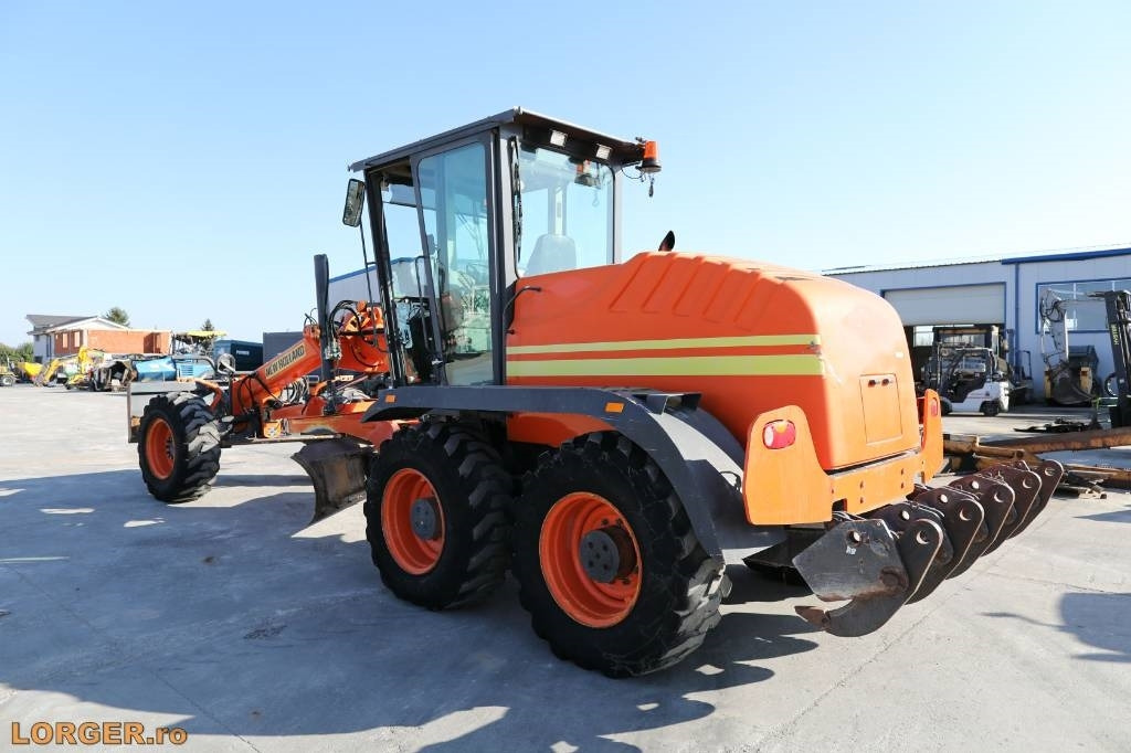 New Holland F 156.6 A with 3D GPS System - Грейдер: фото 3 New Holland F 156.6 A with 3D GPS System - Грейдер: фото 3