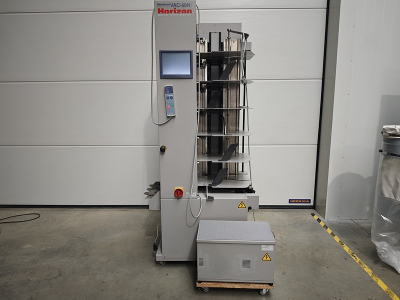 Horizon VAC-60Hc | 2004 | 3 Mio - Печатное оборудование: фото 1 Horizon VAC-60Hc | 2004 | 3 Mio - Печатное оборудование: фото 1