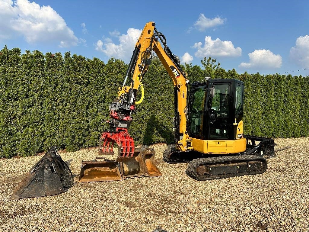 CAT 304.5 E2 XTC - Мини-экскаватор: фото 2 CAT 304.5 E2 XTC - Мини-экскаватор: фото 2