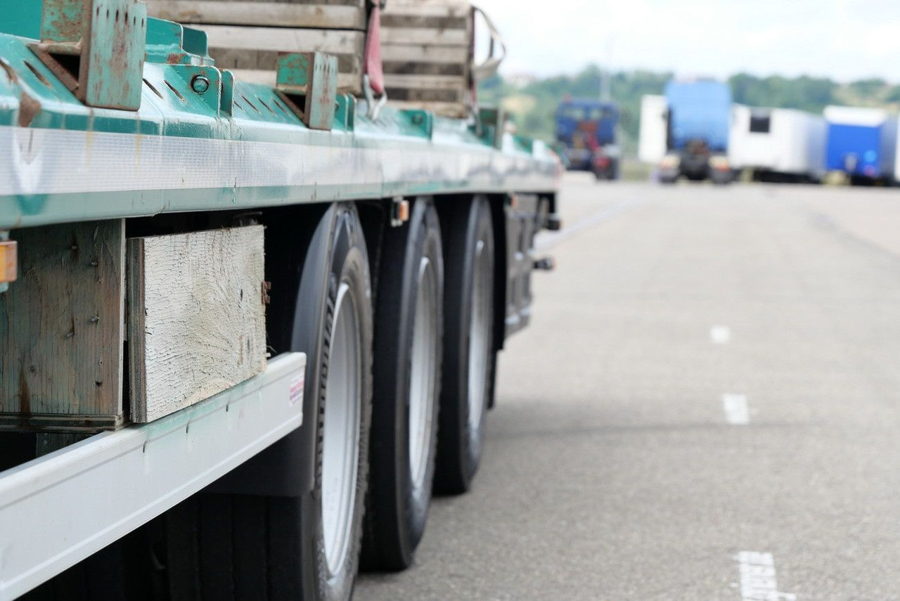 Низкорамный полуприцеп SP32 -G39 MEGA/JUMBO/LIFT/ CONTAINER /FELLECHNER: фото 28