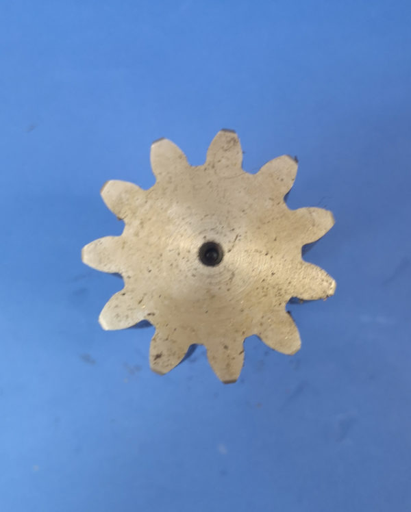 010040A / 20/903618 Drehende Motorwelle Hitachi EX15.2, JCB 8014 - Поворотный редуктор для Строительной техники: фото 4 010040A / 20/903618 Drehende Motorwelle Hitachi EX15.2, JCB 8014 - Поворотный редуктор для Строительной техники: фото 4