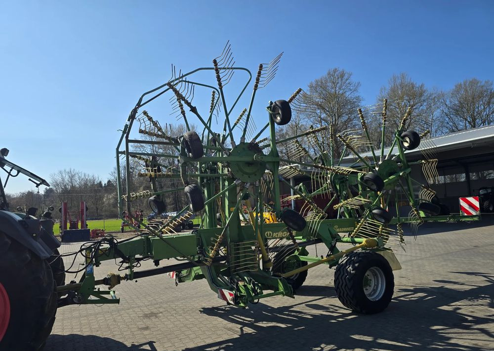 Krone Swadro 1400 - Сеноворошилка: фото 2 Krone Swadro 1400 - Сеноворошилка: фото 2