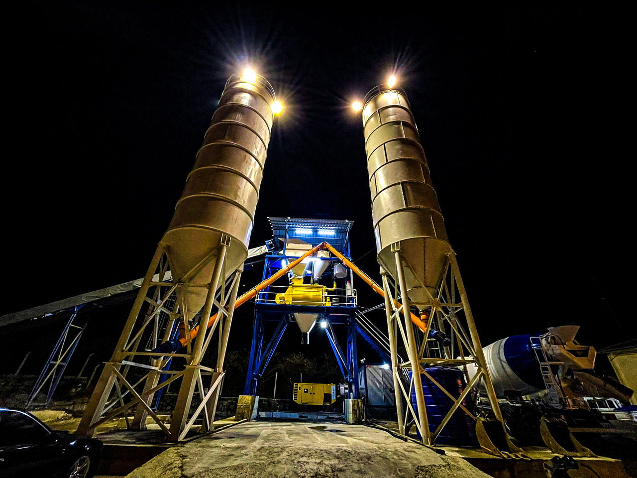 Concrete Plant | High Quality | 3 Years Warrant - Бетонный завод: фото 1 Concrete Plant | High Quality | 3 Years Warrant - Бетонный завод: фото 1