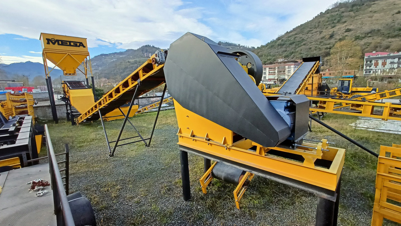 MEGA Crushing and Screening Plant | Ready in Stock - Дробилка: фото 4 MEGA Crushing and Screening Plant | Ready in Stock - Дробилка: фото 4