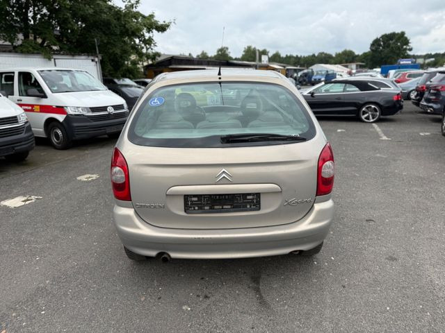 Citroën Xsara Picasso 1.8 16V Exclusive - Седан: фото 5 Citroën Xsara Picasso 1.8 16V Exclusive - Седан: фото 5