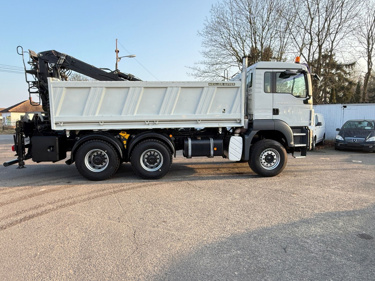 MAN TGS 26.400 Kipper mit Kran Jonsered 6x4 - Самосвал: фото 5 MAN TGS 26.400 Kipper mit Kran Jonsered 6x4 - Самосвал: фото 5