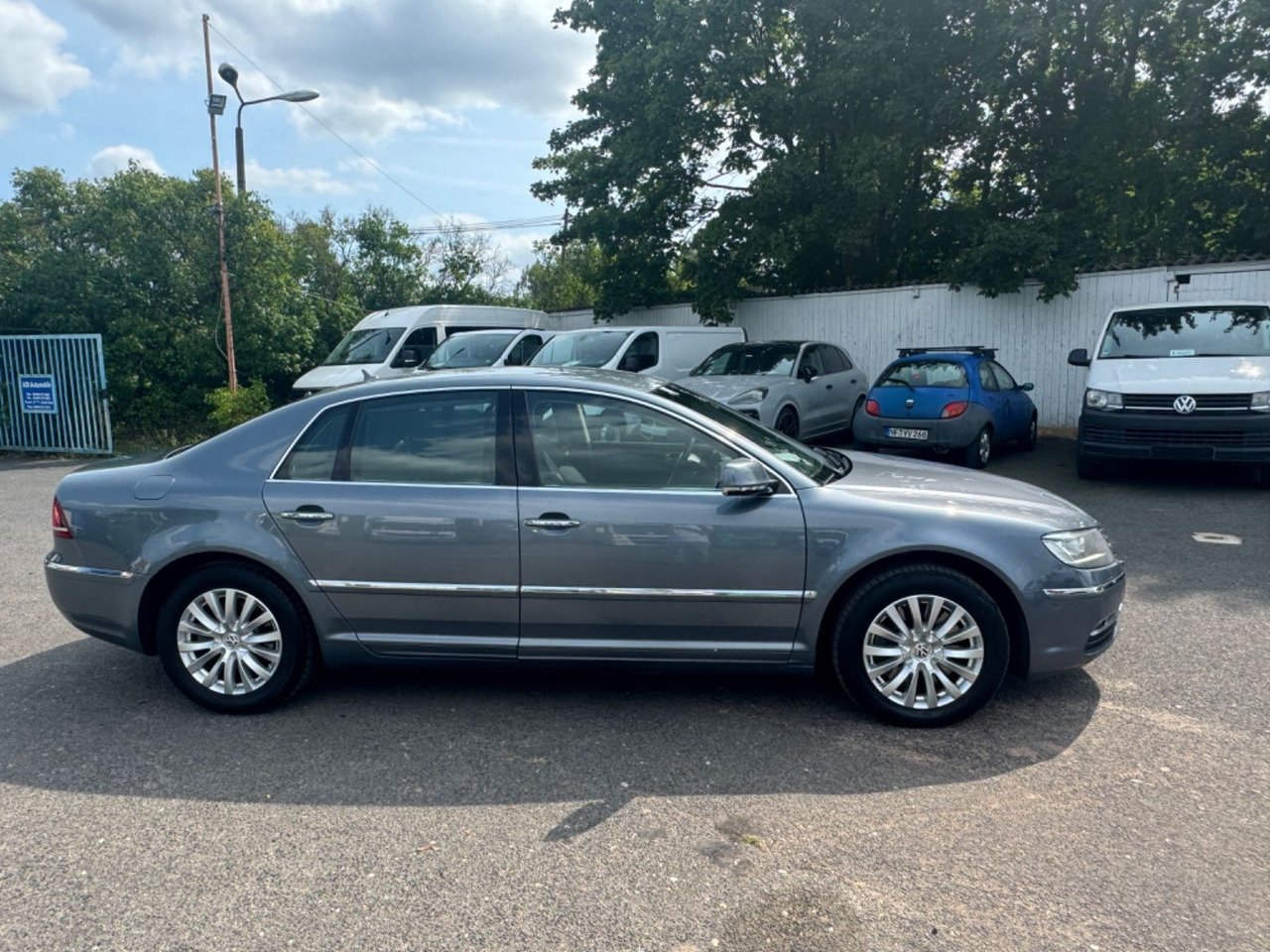 Volkswagen Phaeton V6 TDI 5-Sitzer 4Motion 3.0 TDI - Седан: фото 3 Volkswagen Phaeton V6 TDI 5-Sitzer 4Motion 3.0 TDI - Седан: фото 3