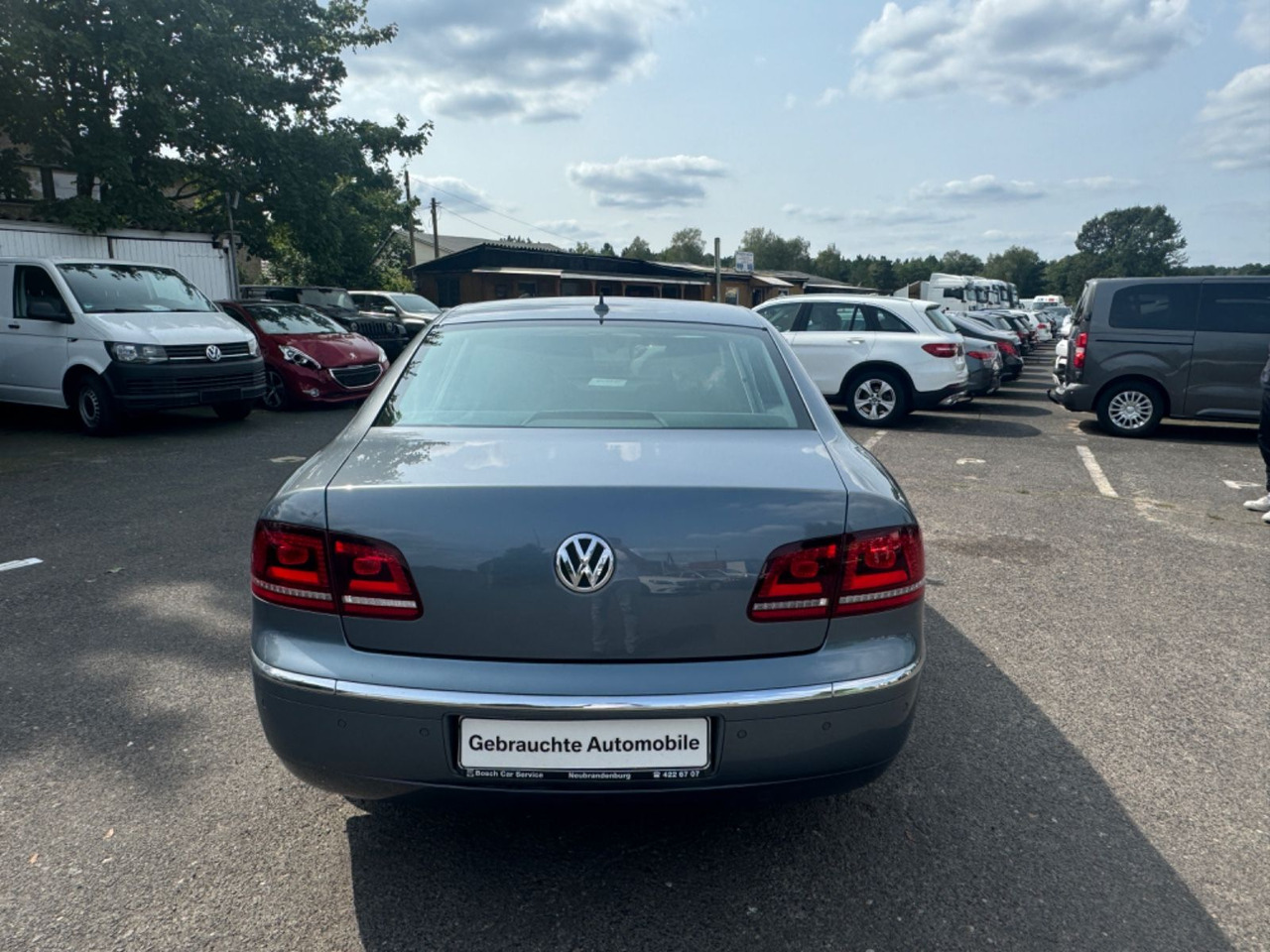 Volkswagen Phaeton V6 TDI 5-Sitzer 4Motion 3.0 TDI - Седан: фото 5 Volkswagen Phaeton V6 TDI 5-Sitzer 4Motion 3.0 TDI - Седан: фото 5