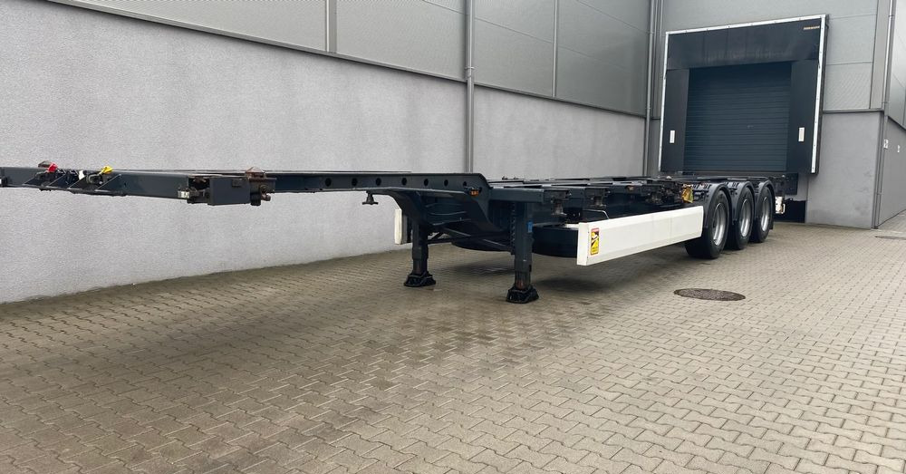 Krone SD - Полуприцеп-контейнеровоз/ Сменный кузов: фото 1 Krone SD - Полуприцеп-контейнеровоз/ Сменный кузов: фото 1
