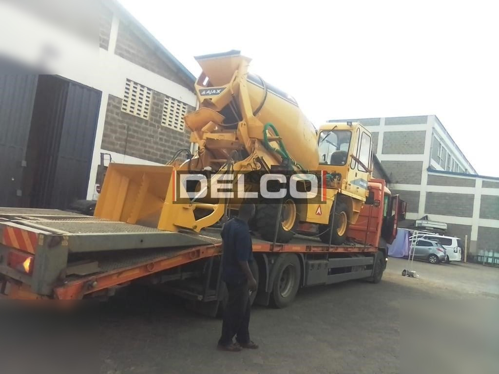 AJAX ARGO 4000 - Автобетоносмеситель: фото 5 AJAX ARGO 4000 - Автобетоносмеситель: фото 5