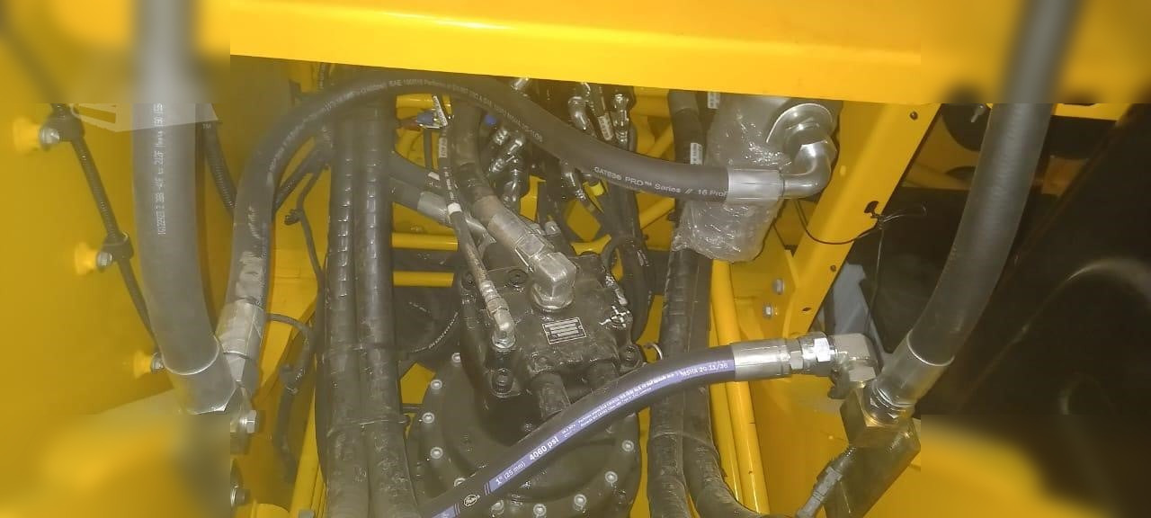 Новый Гусеничный экскаватор JCB JS210 LC: фото 11