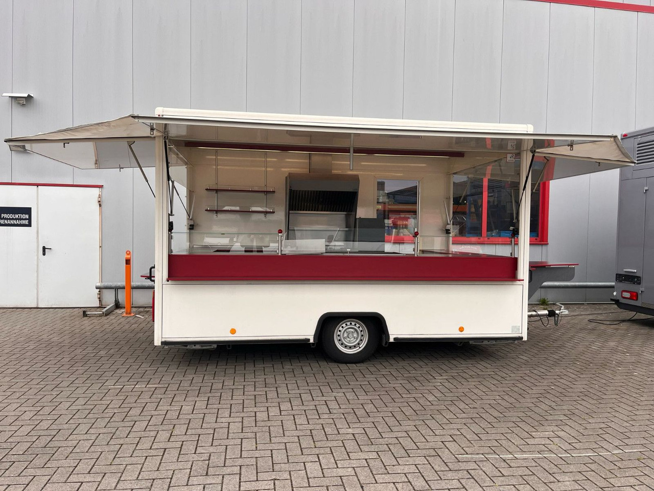 Borco-Höhns Imbiss Foodtruck - Торговый прицеп: фото 1 Borco-Höhns Imbiss Foodtruck - Торговый прицеп: фото 1