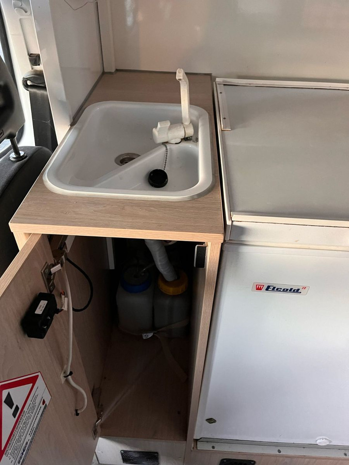 Iveco Daily SB Mobil - Торговый грузовик: фото 4 Iveco Daily SB Mobil - Торговый грузовик: фото 4