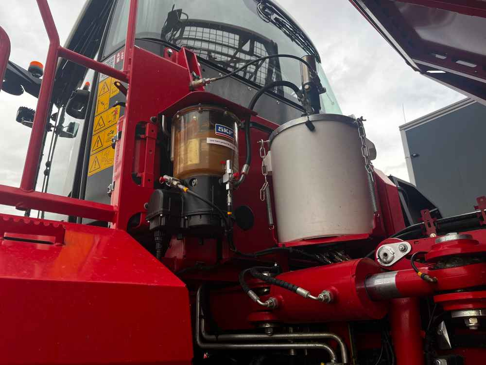 Grimme REXOR 6300 Platinum - Техника для обработки почвы: фото 2 Grimme REXOR 6300 Platinum - Техника для обработки почвы: фото 2