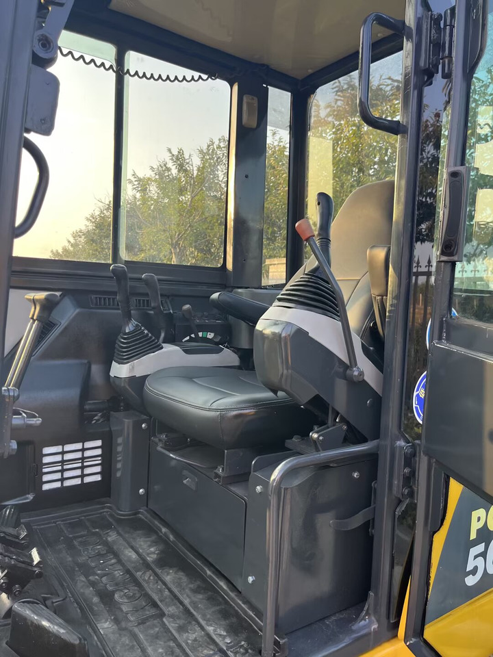 Komatsu PC56 - Мини-экскаватор: фото 2 Komatsu PC56 - Мини-экскаватор: фото 2