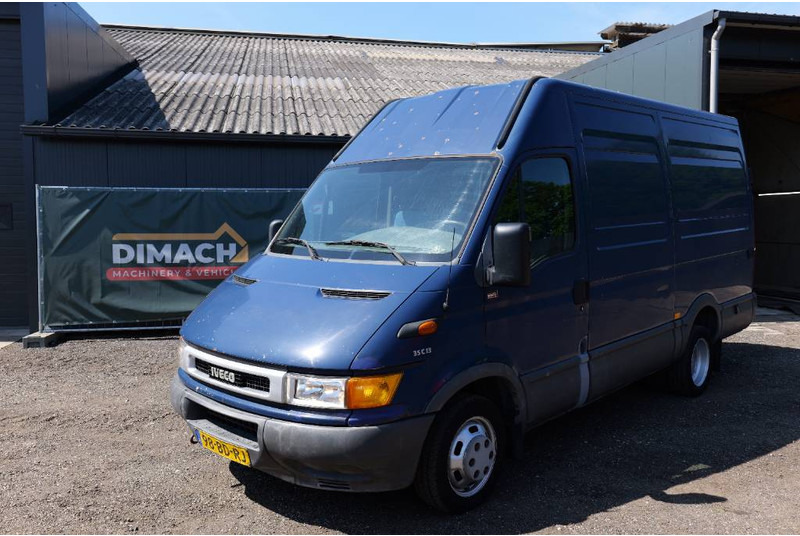 Iveco 35C 13 L2H2 lucht - Цельнометаллический фургон: фото 1 Iveco 35C 13 L2H2 lucht - Цельнометаллический фургон: фото 1
