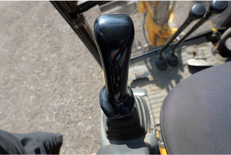 Мини-экскаватор JCB 8018 CTS hydro quick hitch cw05: фото 10